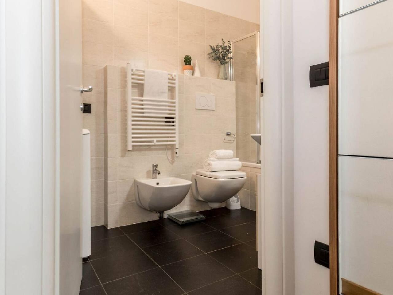 מילאנו Altido Apt For 4 With Terrace In A Quiet Residential Area מראה חיצוני תמונה